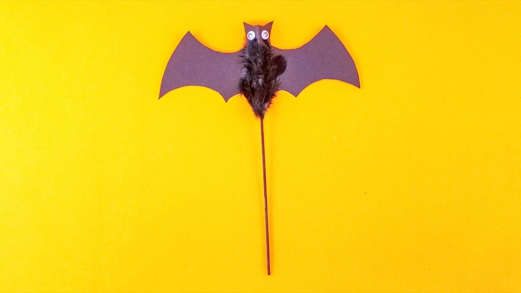 Flying Bat Craft Super Simple