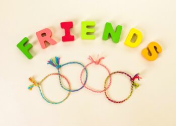 Let's Make Friendship Bracelets