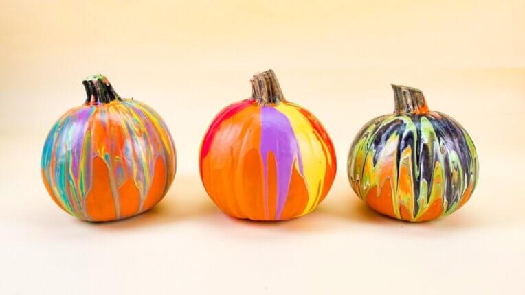 Rainbow Pumpkins - Super Simple