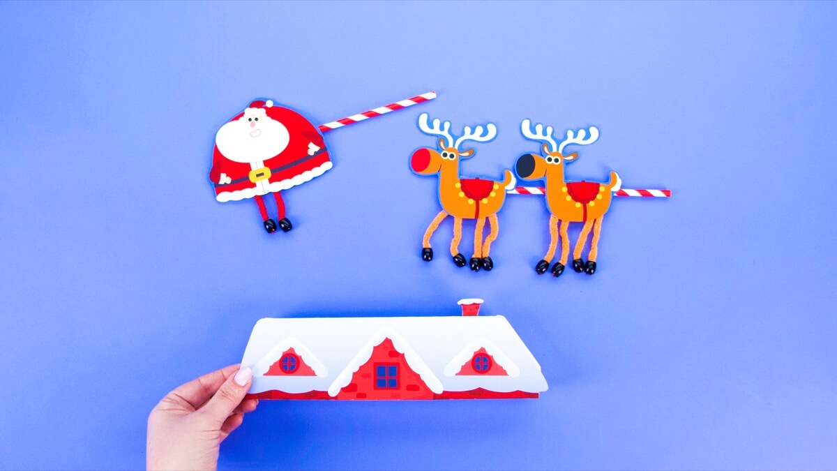 Up On The Housetop - Dancing Santa & Reindeer Play Set