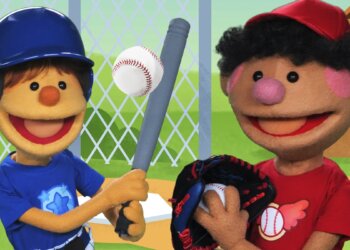 Take Me Out To The Ball Game | featuring The Super Simple Puppets