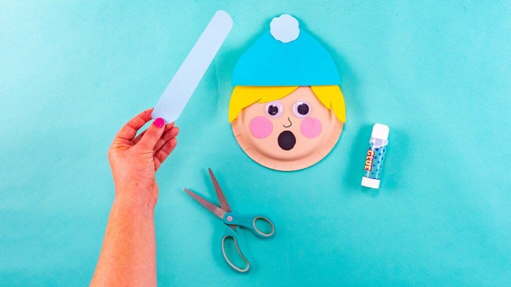 Christmas Carollers Paper Plate Craft - Super Simple