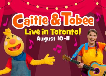 Caitie & Tobee Live In Toronto!