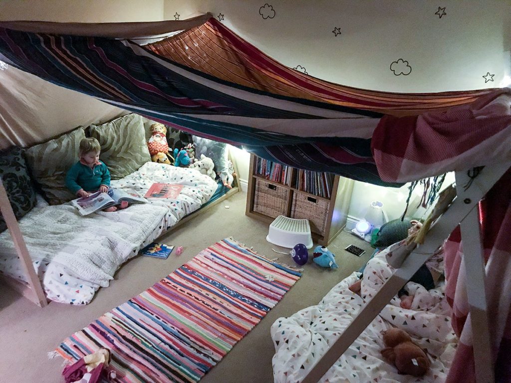 Why Blanket Forts are Amazing! Super Simple