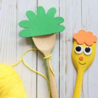 Noodle & Pals Wooden Spoon Craft - Super Simple