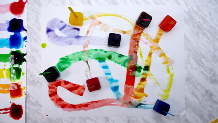H2Whoa! Painting with Ice Cubes - Super Simple