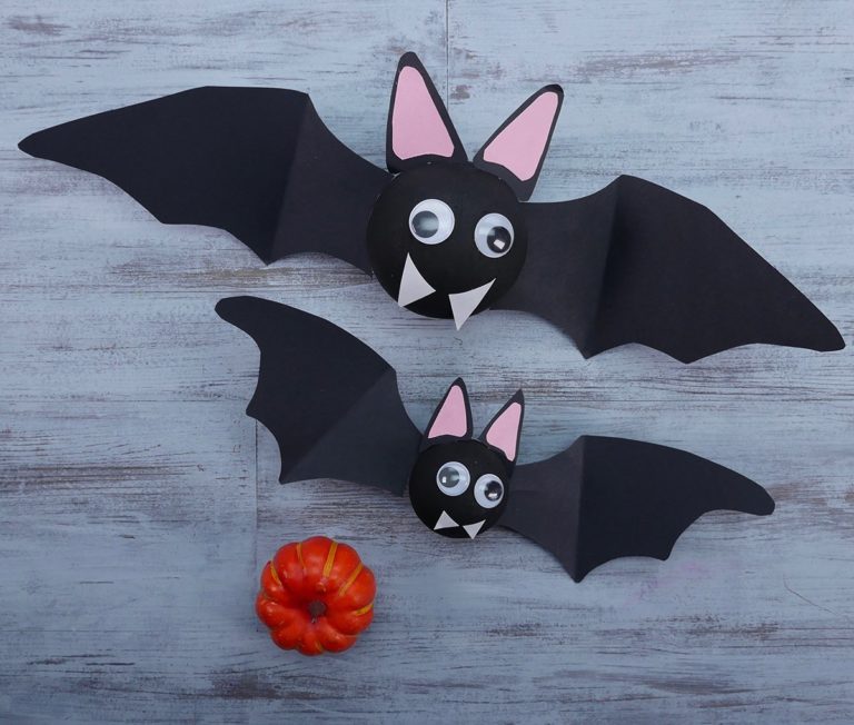 Halloween Bats - Super Simple