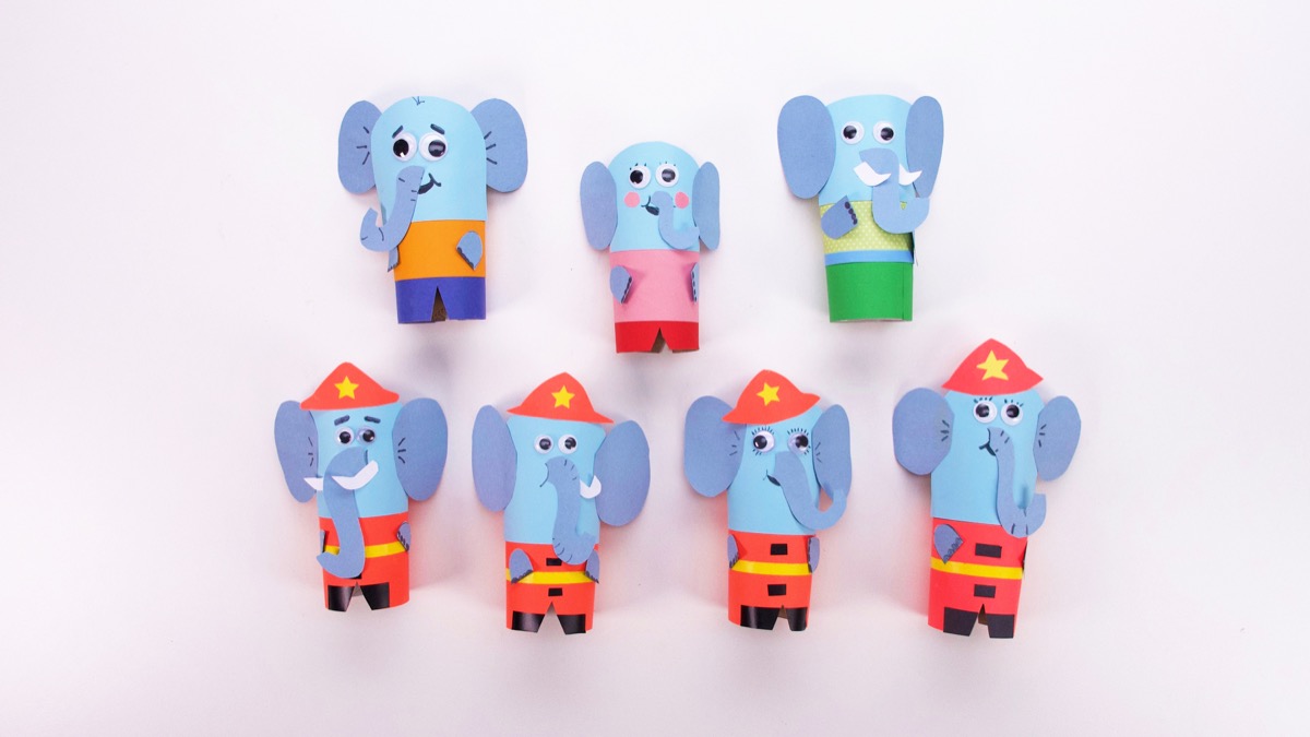 Here Comes The Fire Truck Play Set - Elephants