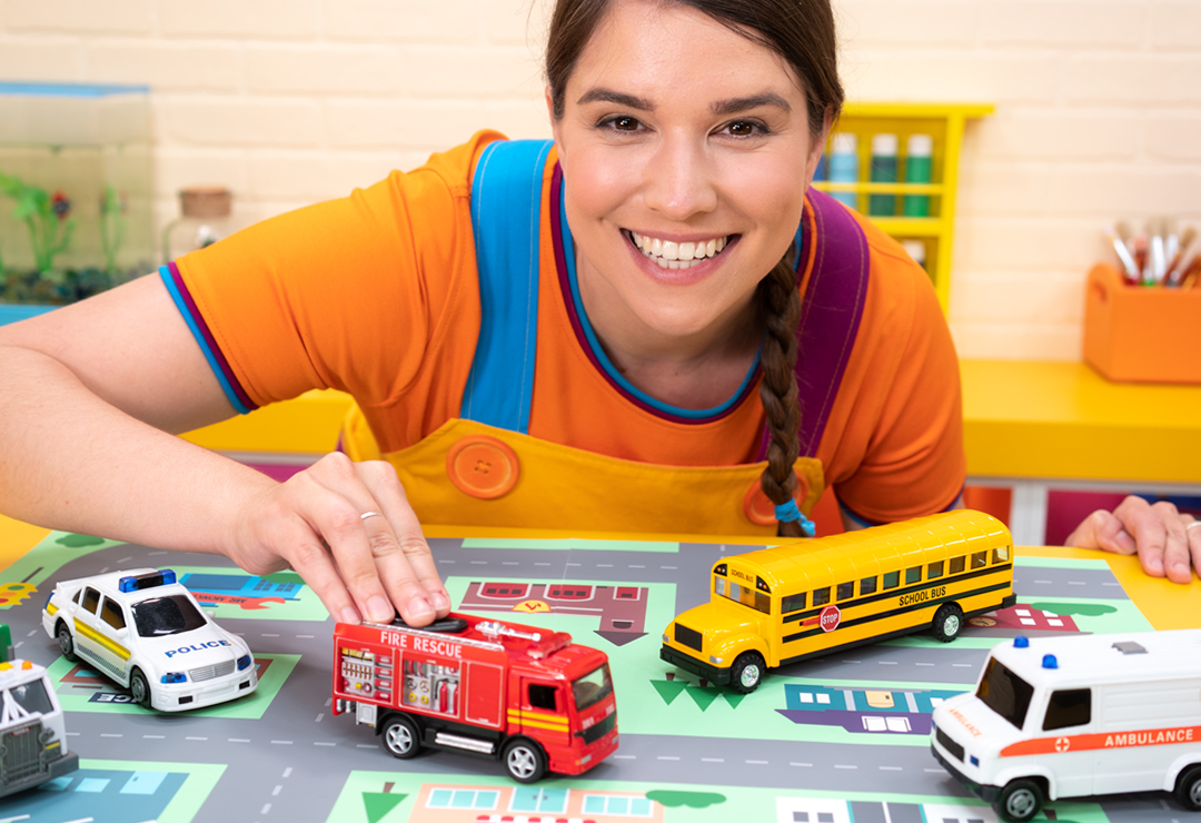 Community Helpers Super Simple